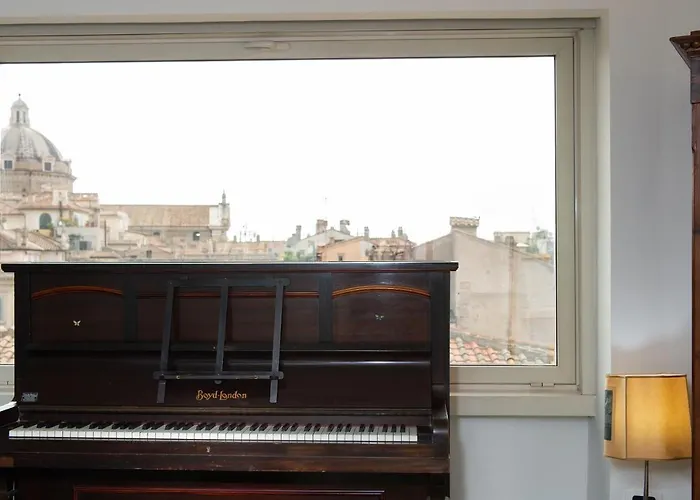 House Santa Caterina Rome